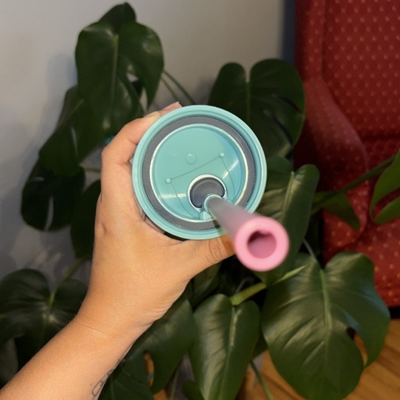 Owala - Picture 3 of 5